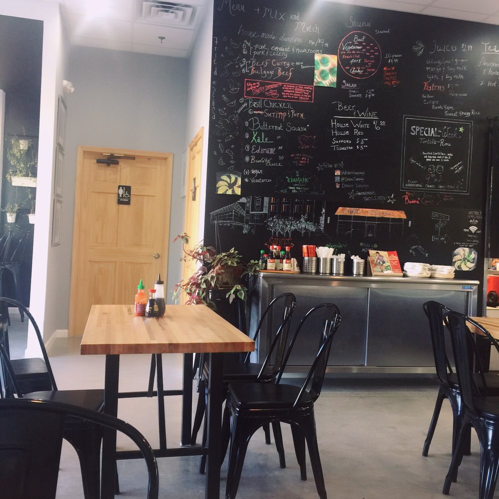 District Dumplings - Pretty and modern decor - Asian Fusion Near Me - Fairfax, Virginia District Dumplings - Pretty and modern decor - Asian Fusion Near Me - Fairfax, Virginia