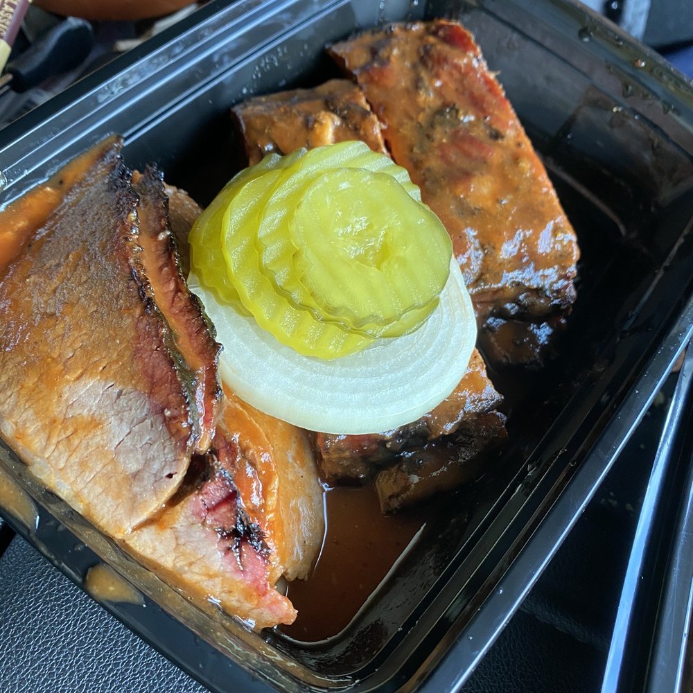 Central Texas Style BBQ - Beef brisket and ribs - Barbeque Near Me - Pearland, Texas Central Texas Style BBQ - Beef brisket and ribs - Barbeque Near Me - Pearland, Texas