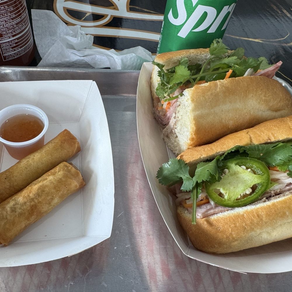 Le Bledo Eatery - Vietnamese Near Me - Springfield, Virginia Le Bledo Eatery - Vietnamese Near Me - Springfield, Virginia