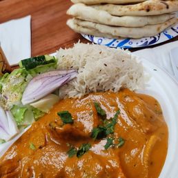 Chicken Masala + Garlic Naan.
