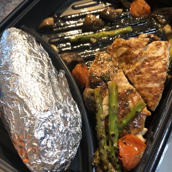 LongHorn Steakhouse - Idaho Baked Potato and grilled chicken with vegetables - Steakhouses Near Me - Tarentum, Pennsylvania LongHorn Steakhouse - Idaho Baked Potato and grilled chicken with vegetables - Steakhouses Near Me - Tarentum, Pennsylvania