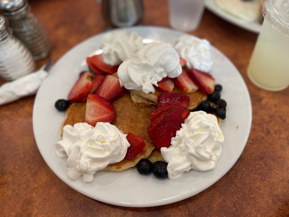 MAYWOOD PANCAKE HOUSE Updated October 2024 634 Photos & 674 Reviews