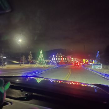 Cherokee Veteran's Park - Entrance decorated for Christmas lights - Parks Near Me - Canton, Georgia