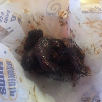 Between the Buns - Sports Bars Near Me - Osceola, Indiana