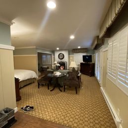 When you enter Premium King Suite (Rm23)