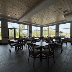 Country Inn & Suites by Radisson, Bemidji, MN - Breakfast Area