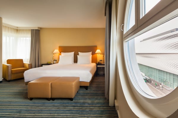 Swissôtel Le Plaza Basel by null