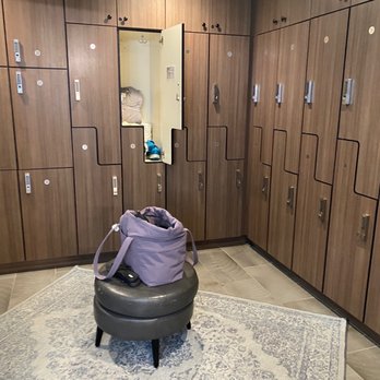 SeaHill - Lockers - Skin Care Near Me - Virginia Beach, Virginia