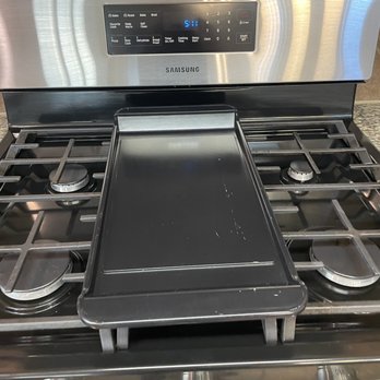 JMJ Cleaning - Stove was super clean. The scratch in the griddle was already there. - Home Cleaning Near Me JMJ Cleaning - Stove was super clean. The scratch in the griddle was already there. - Home Cleaning Near Me