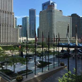 Hyatt Regency Chicago - Front yard - Hotels Near Me - Chicago, Illinois Hyatt Regency Chicago - Front yard - Hotels Near Me - Chicago, Illinois