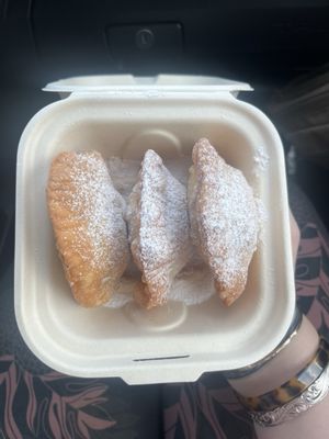 Aloha De Nada Empanadas by null