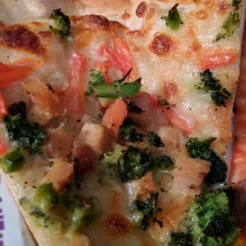 Sal's Pizzeria - Chicken broccoli tomato - Pizza Near Me - Mamaroneck, New York Sal's Pizzeria - Chicken broccoli tomato - Pizza Near Me - Mamaroneck, New York