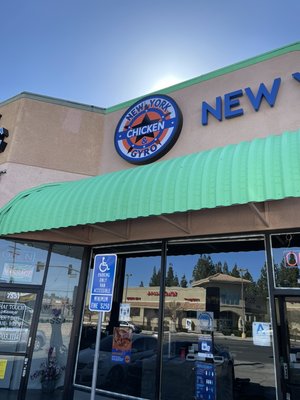 New York Chicken & Gyro by null