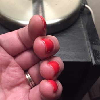 Night Light Nail Salon - didn't even deal the tips! that's manicure 101. - Nail Salons Near Me - Seattle, Washington