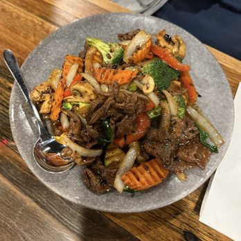 The Grain Thai Restaurant - Black Been Beef Stirfry - Thai Near Me - Hamilton, NSW The Grain Thai Restaurant - Black Been Beef Stirfry - Thai Near Me - Hamilton, NSW