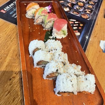 Aikan Sushi - Rainbow roll 10/10  Salmon roll 10/10 - Izakaya Near Me - Northridge, California