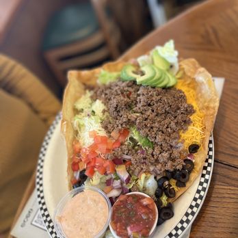 Black Bear Diner Visalia - Taco Salad (1170-1840 cals.) - American Near Me - Visalia, California Black Bear Diner Visalia - Taco Salad (1170-1840 cals.) - American Near Me - Visalia, California