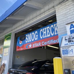 Smog testing in the garage at the Smog Star Express Smog testing in the garage at the Smog Star Express