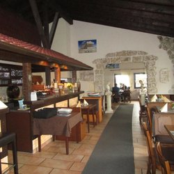 Akropolis Zur Sandbuckelklause - Schöner Gastraum