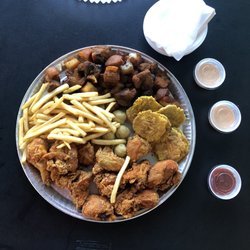 La Via Del Chicharron - Tray for five "Bandeja para cinco"