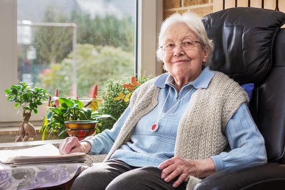 Independent Living Placement Services - Independent living communities are for seniors capable of living independently, but who do not want to care for a home or have too many responsibilities of everyday life. They can benefit from companionship and the sense of security of knowing that someone is always nearby to assist them in an emergency situation. It also gives them the freedom to travel and focus on other interests. They can participate in social activities provided at the community and meet people with similar interests. Independent Living Placement Services - Independent living communities are for seniors capable of living independently, but who do not want to care for a home or have too many responsibilities of everyday life. They can benefit from companionship and the sense of security of knowing that someone is always nearby to assist them in an emergency situation. It also gives them the freedom to travel and focus on other interests. They can participate in social activities provided at the community and meet people with similar interests.