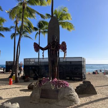 Waikiki Trolley - The best beaches - Bus Tours Near Me - Honolulu, Hawaii Waikiki Trolley - The best beaches - Bus Tours Near Me - Honolulu, Hawaii