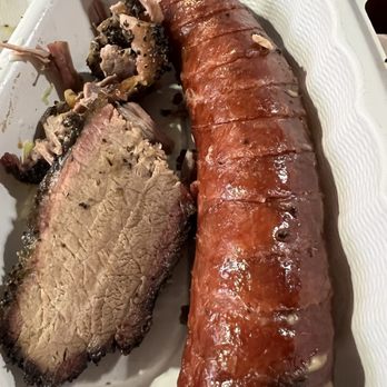 Mike Henry's Barbecue - Brisket over cooked tasted like reheated - Barbeque Near Me - Rancho Cucamonga, California Mike Henry's Barbecue - Brisket over cooked tasted like reheated - Barbeque Near Me - Rancho Cucamonga, California