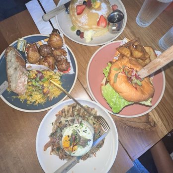 Sunny Side Breakfast - Loco Moco - Breakfast & Brunch Near Me - Sacramento, California