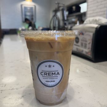 Crema Gourmet  - Cafes Near Me - Hallandale Beach, Florida