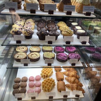 Starbucks - Pastries - Coffee & Tea Near Me - Luzern, LU
