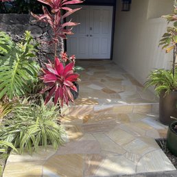 Front Walkway Front Walkway