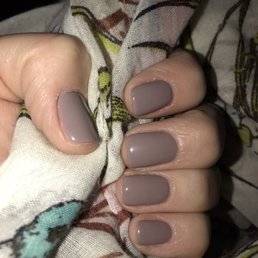 SNS dip powder with OPI gel polish in Taupe-less Beach - recommended by Suki SNS dip powder with OPI gel polish in Taupe-less Beach - recommended by Suki