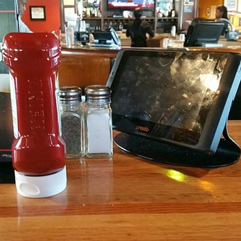 Applebee's Grill + Bar - I would not touch this thing on my table disgusting! - American Near Me - Memphis, Tennessee Applebee's Grill + Bar - I would not touch this thing on my table disgusting! - American Near Me - Memphis, Tennessee