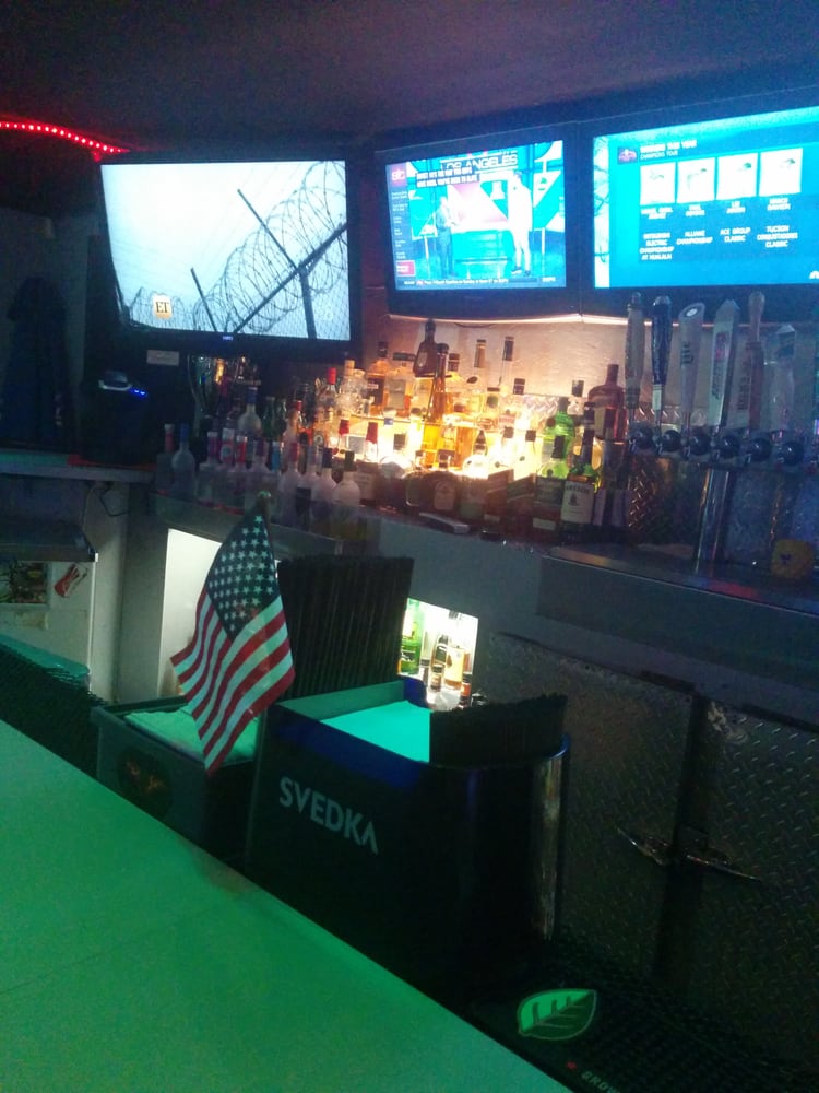 SANTEE SPORTS BAR CLOSED 15 Photos & 22 Reviews 9261 Mission