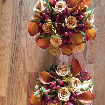 AB Gardencenter & Florist - Bridesmaids fall flowers bouquet 10/29/16 - Florists Near Me - Flushing, New York AB Gardencenter & Florist - Bridesmaids fall flowers bouquet 10/29/16 - Florists Near Me - Flushing, New York