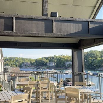 Lakepoint - New American Near Me - Bella Vista, Arkansas