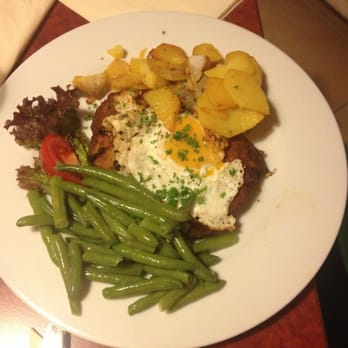 Pietschmanns - Schnitzel - German Near Me - Berlin, BE