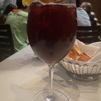 Il Gabbiano - Red sangria - Italian Near Me - Miami, Florida