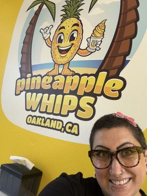pineappleWHIPS by null