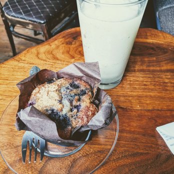 Maeva's - Blueberry muffin and frozen lemonade - Coffee & Tea Near Me - Alton, Illinois Maeva's - Blueberry muffin and frozen lemonade - Coffee & Tea Near Me - Alton, Illinois