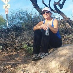 Lake overlook trail - Nice and easy 2-mile hike!!