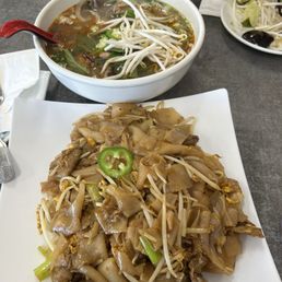 Combo pho and chow fun Combo pho and chow fun