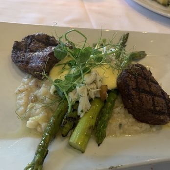 Marina Cafe - Filet medallions with risotto, asparagus and crabmeat - Seafood Near Me - Destin, Florida Marina Cafe - Filet medallions with risotto, asparagus and crabmeat - Seafood Near Me - Destin, Florida