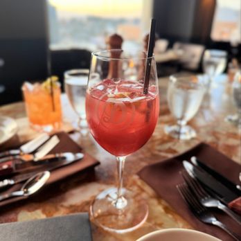 Daniel's Broiler - Bellevue - Roseberry Cocktail - Steakhouses Near Me - Bellevue, Washington
