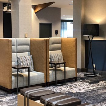 Hilton Cincinnati Airport - One of the seating areas - Hotels Near Me - Florence, Kentucky Hilton Cincinnati Airport - One of the seating areas - Hotels Near Me - Florence, Kentucky