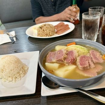 Jessica's - My yummy and generous portion of Fresh Corned Beef & Cabbage - Breakfast & Brunch Near Me - Aiea, Hawaii Jessica's - My yummy and generous portion of Fresh Corned Beef & Cabbage - Breakfast & Brunch Near Me - Aiea, Hawaii
