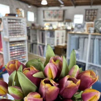 Tulips ‘N Quilts - Beautiful fabrics and tulips! - Fabric Stores Near Me - Bentley, Alberta Tulips ‘N Quilts - Beautiful fabrics and tulips! - Fabric Stores Near Me - Bentley, Alberta
