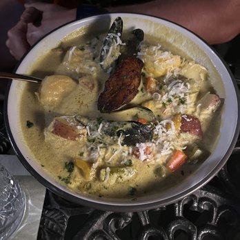 Helltown Kitchen - Curry seafood - New American Near Me - Provincetown, Massachusetts