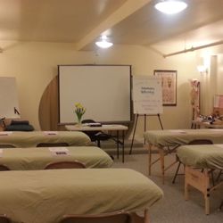 Preparing for Introductory Reflexology class at Seattle Reflexology... welcome, beginners!