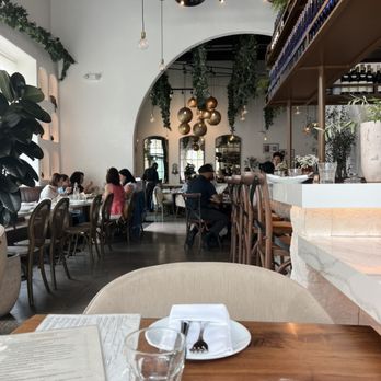 Ammatoli - Mediterranean Near Me - Long Beach, California